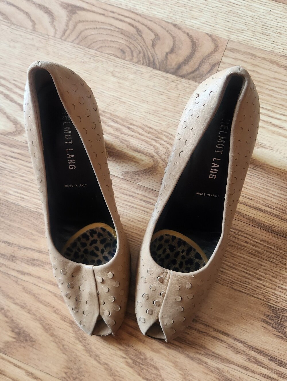 EUC Helmet Lang Beige Peep-Toe Pumps with Subtle Dot Texture, Size 35/Size 4